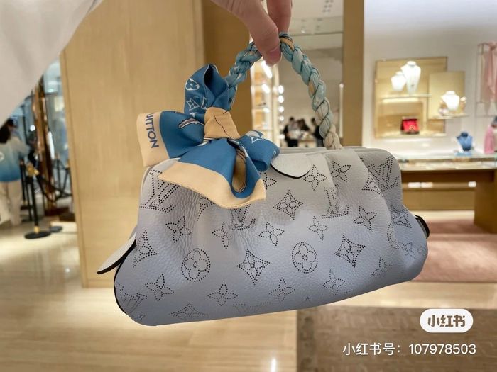 Louis Vuitton Scarf LV00158